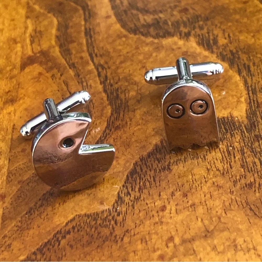 Men’s Pac Man & ghost 80s video game novelty silver cuff links